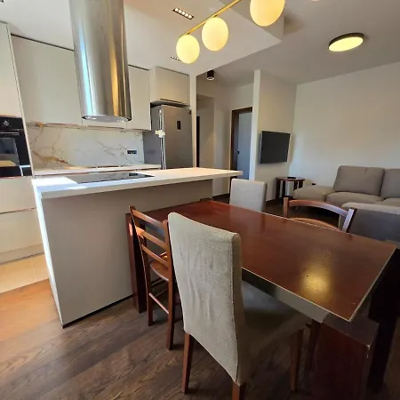 Helena Apartment